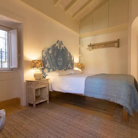 Villa Domingues Lisbon