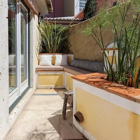 Villa Domingues Lisbon