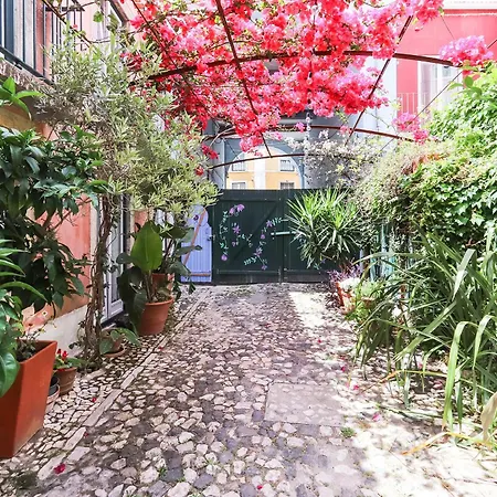 Domingues * Lisbon