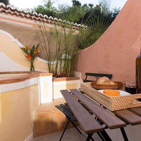 Вилла Domingues *